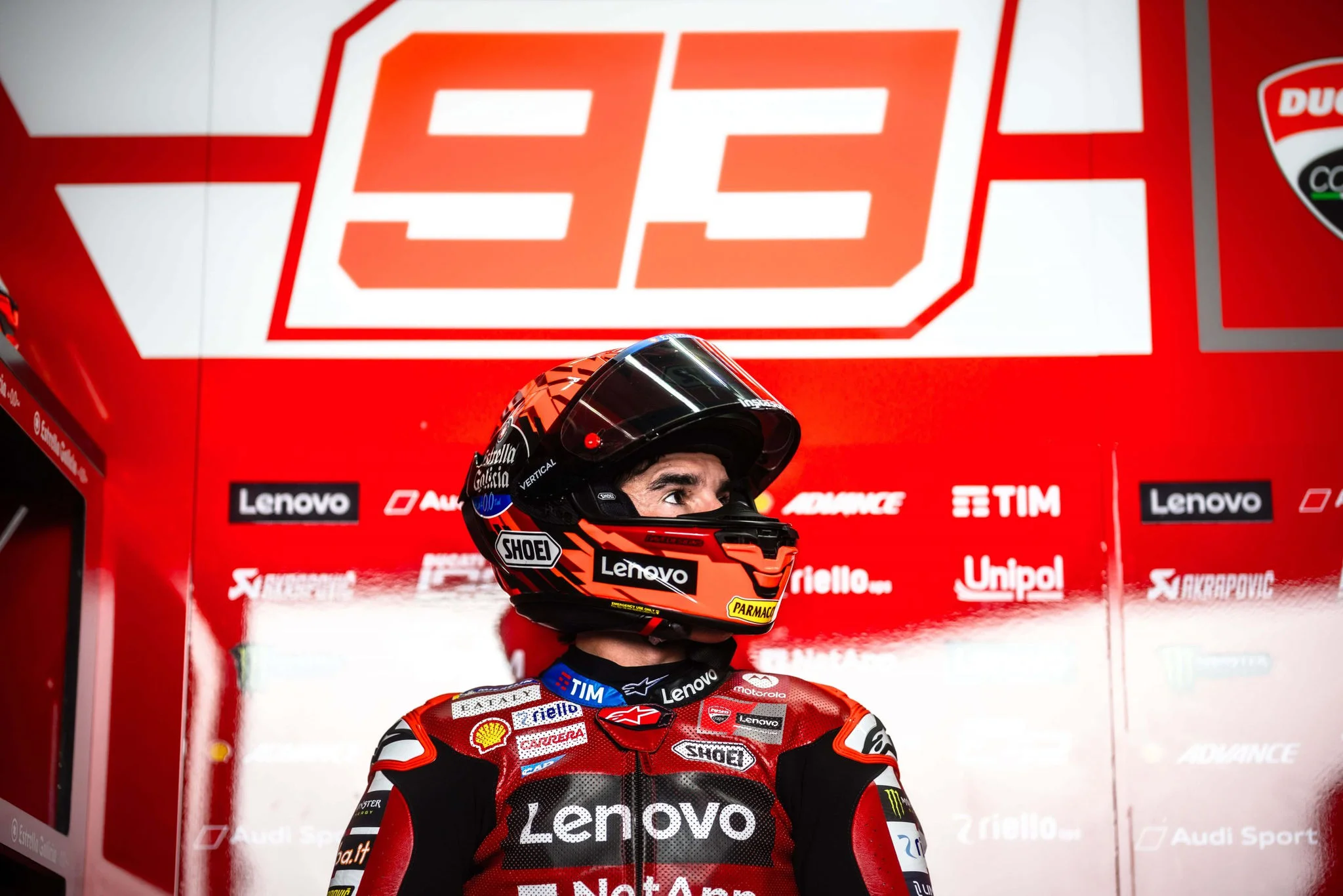 Marc Márquez en boxes