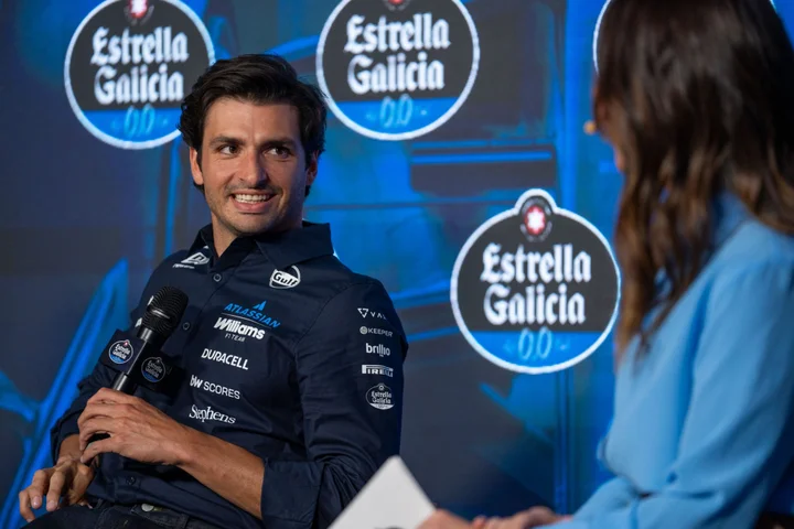 Carlos Sainz en entrevista Estrella Galicia 0,0