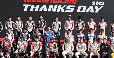 Marc Márquez celebrando el Thanks Day con Honda en Japón.